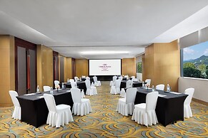 Crowne Plaza Yichang by IHG