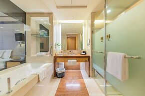 Crowne Plaza Yichang by IHG