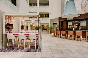 Crowne Plaza Charleston Airport - Conv Ctr by IHG