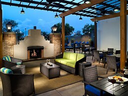 Crowne Plaza Charleston Airport - Conv Ctr by IHG