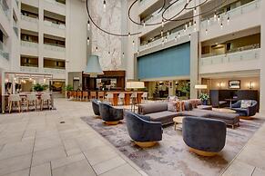 Crowne Plaza Charleston Airport - Conv Ctr by IHG