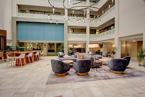 Crowne Plaza Charleston Airport - Conv Ctr by IHG