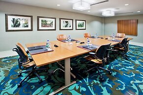 Crowne Plaza Charleston Airport - Conv Ctr by IHG