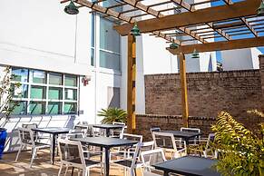 Crowne Plaza Charleston Airport - Conv Ctr by IHG