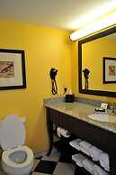 Evangeline Downs Hotel, Ascend Hotel Collection