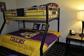 Evangeline Downs Hotel, Ascend Hotel Collection