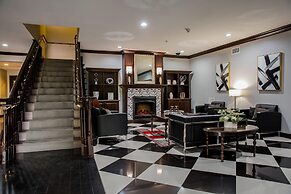 Evangeline Downs Hotel, Ascend Hotel Collection