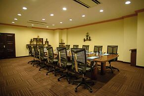 Sarova Whitesands Beach Resort & Spa