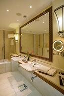 Sarova Whitesands Beach Resort & Spa