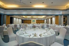 Sarova Whitesands Beach Resort & Spa