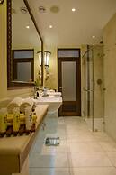 Sarova Whitesands Beach Resort & Spa