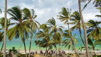 Sarova Whitesands Beach Resort & Spa