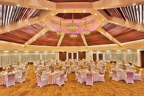 Sarova Whitesands Beach Resort & Spa