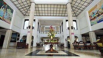 Sarova Whitesands Beach Resort & Spa