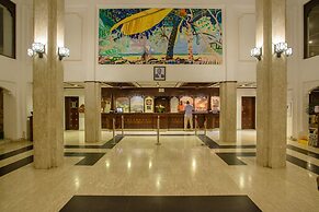 Sarova Whitesands Beach Resort & Spa