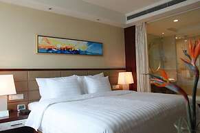 Huaqiao New Century Grand Hotel