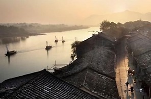 Huaqiao New Century Grand Hotel