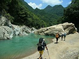 Huaqiao New Century Grand Hotel