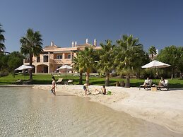 Cascade Wellness Resort