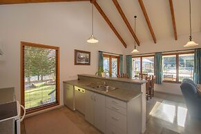 Willowbrook Country Apartments