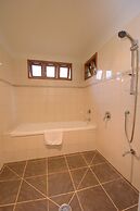 Willowbrook Country Apartments