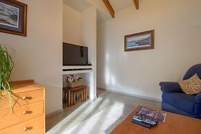 Willowbrook Country Apartments