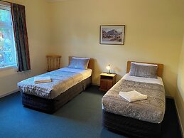 Willowbrook Country Apartments