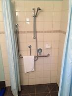 Willowbrook Country Apartments