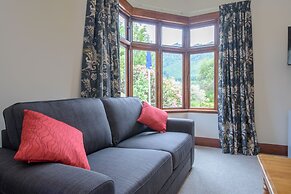 Willowbrook Country Apartments