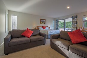 Willowbrook Country Apartments