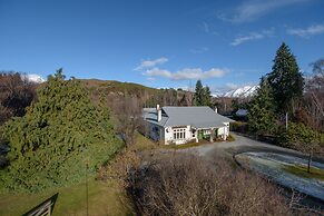 Willowbrook Country Apartments