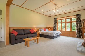 Willowbrook Country Apartments