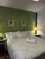 Urikana Boutique Hotel