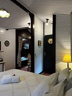Urikana Boutique Hotel