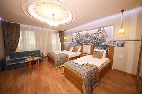 Cumbali Luxury Boutique Hotel