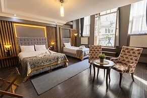 Cumbali Luxury Boutique Hotel