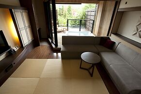 Lake Shikotsu Tsuruga Resort Spa MIZU no UTA