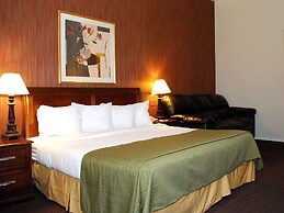 Travelodge by Wyndham Watertown