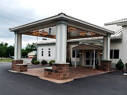 Travelodge by Wyndham Watertown