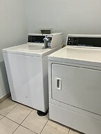 Americas Best Value Inn Sulphur