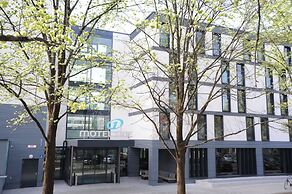 Motel One Munich - Deutsches Museum