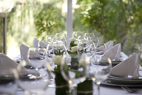 The Cosmopolitan Hotel