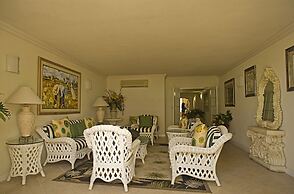 Coral Sands Beach Resort