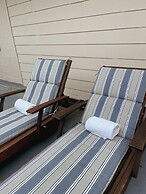 Cambria Landing Inn & Suites