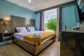 Airport Suites Hotel