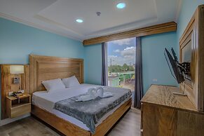 Airport Suites Hotel