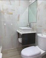 Airport Suites Hotel