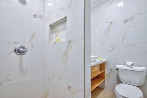 Airport Suites Hotel