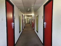 Enzo Hotels Cannes Ecluse by Kyriad Direct