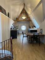 DEMAIN Hôtel & Conciergerie